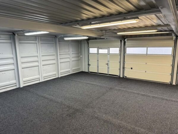 40ft-High-Cube-Mobile-garage-made-of-shipping-containers-56m2-RAL-7040-3 40ft-High-Cube-Mobile-garage-made-of-shipping-containers-56m2-RAL-7040-3